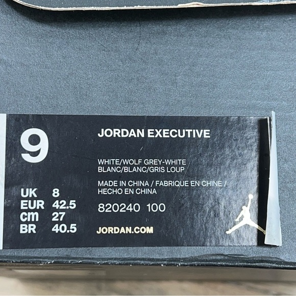 NIKE JORDAN EXECUTIVE HIGH-TOP TRAINERS- Triple White. Men’s 9 820240100 W/Box - Picture 11 of 13